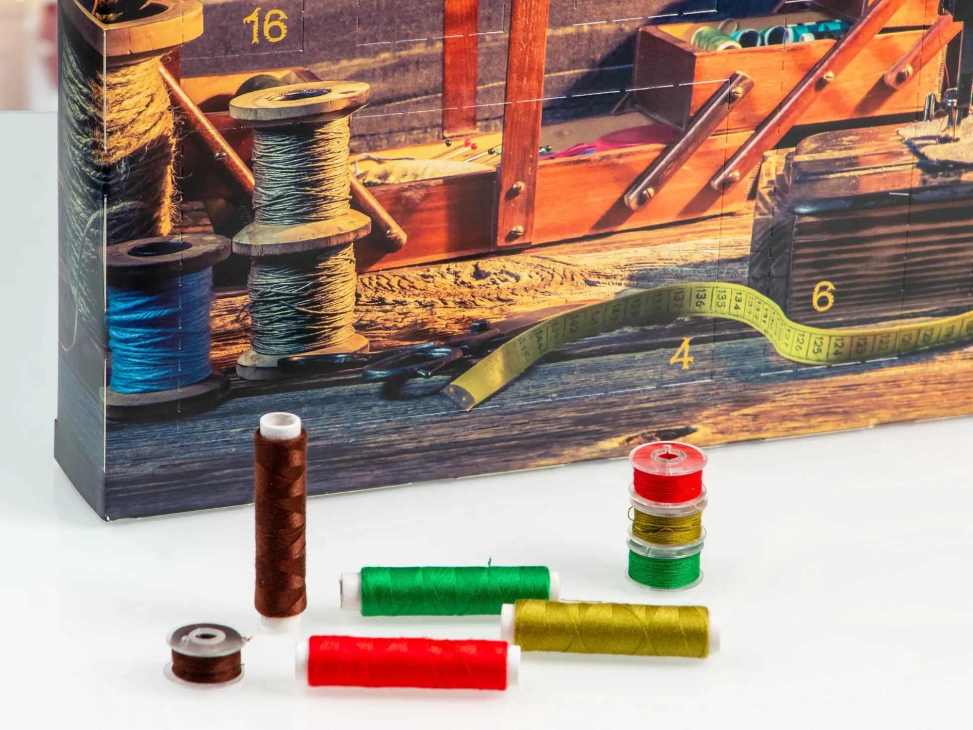 Adventskalender mit Nähzubehör