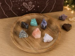 Adventskalender mit Rohkristallen