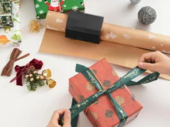 Geschenkpapierschneider