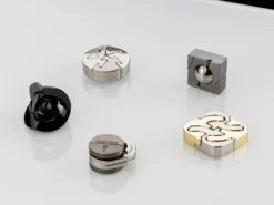 Hanayama Huzzle Puzzles Level 5