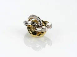 Hanayama Huzzle Puzzles Level 5