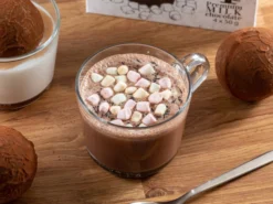 Heiße Schokolade mit Mini-Marshmallows 4er-Pack