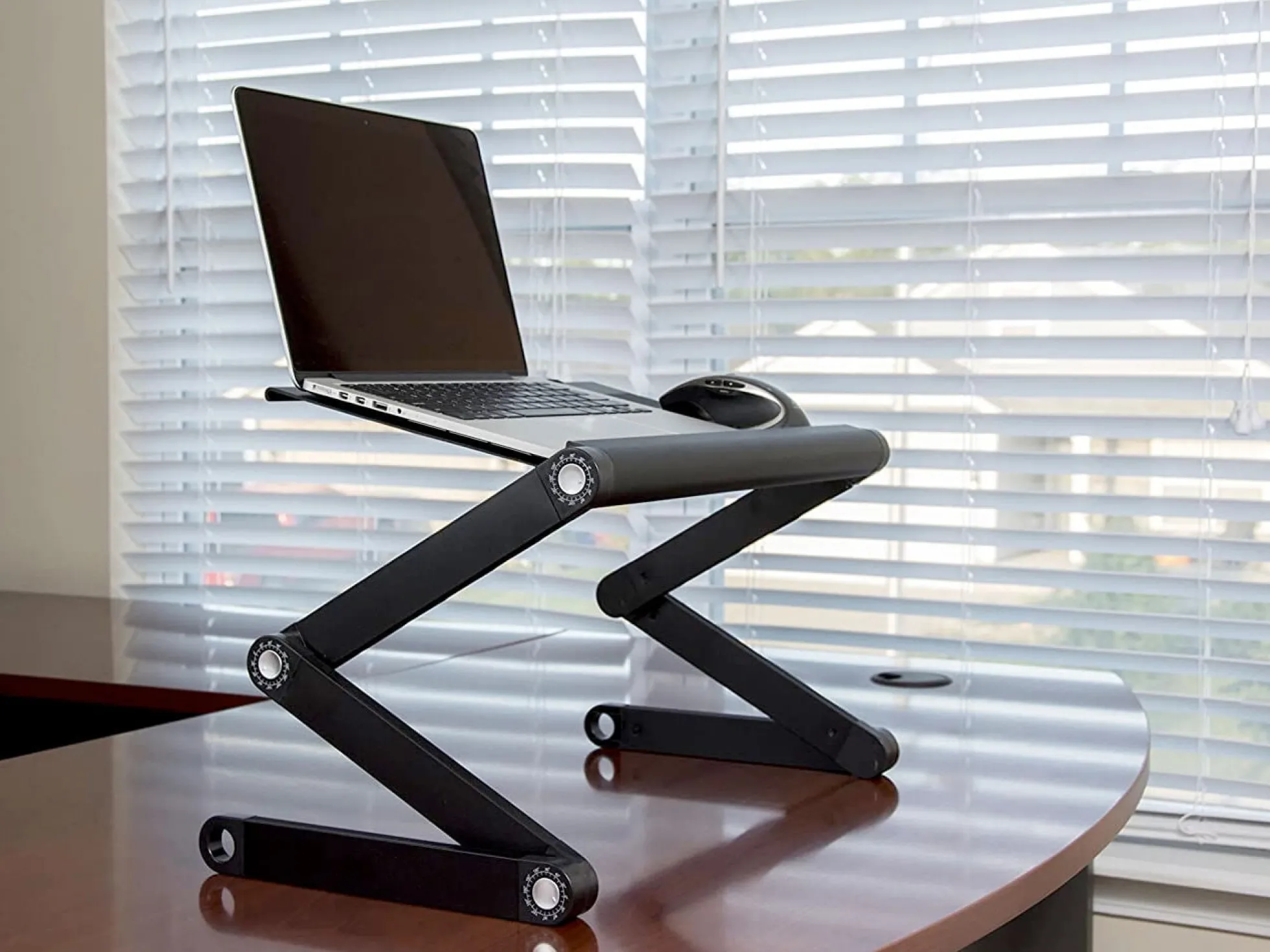 Höhenverstellbarer Laptoptisch Adapt-A-Desk