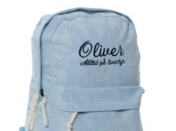 Kinderrucksack aus Cord mit personalisierter Stickerei