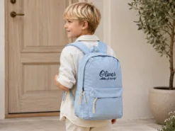 Kinderrucksack aus Cord mit personalisierter Stickerei