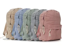 Kinderrucksack aus Cord mit personalisierter Stickerei