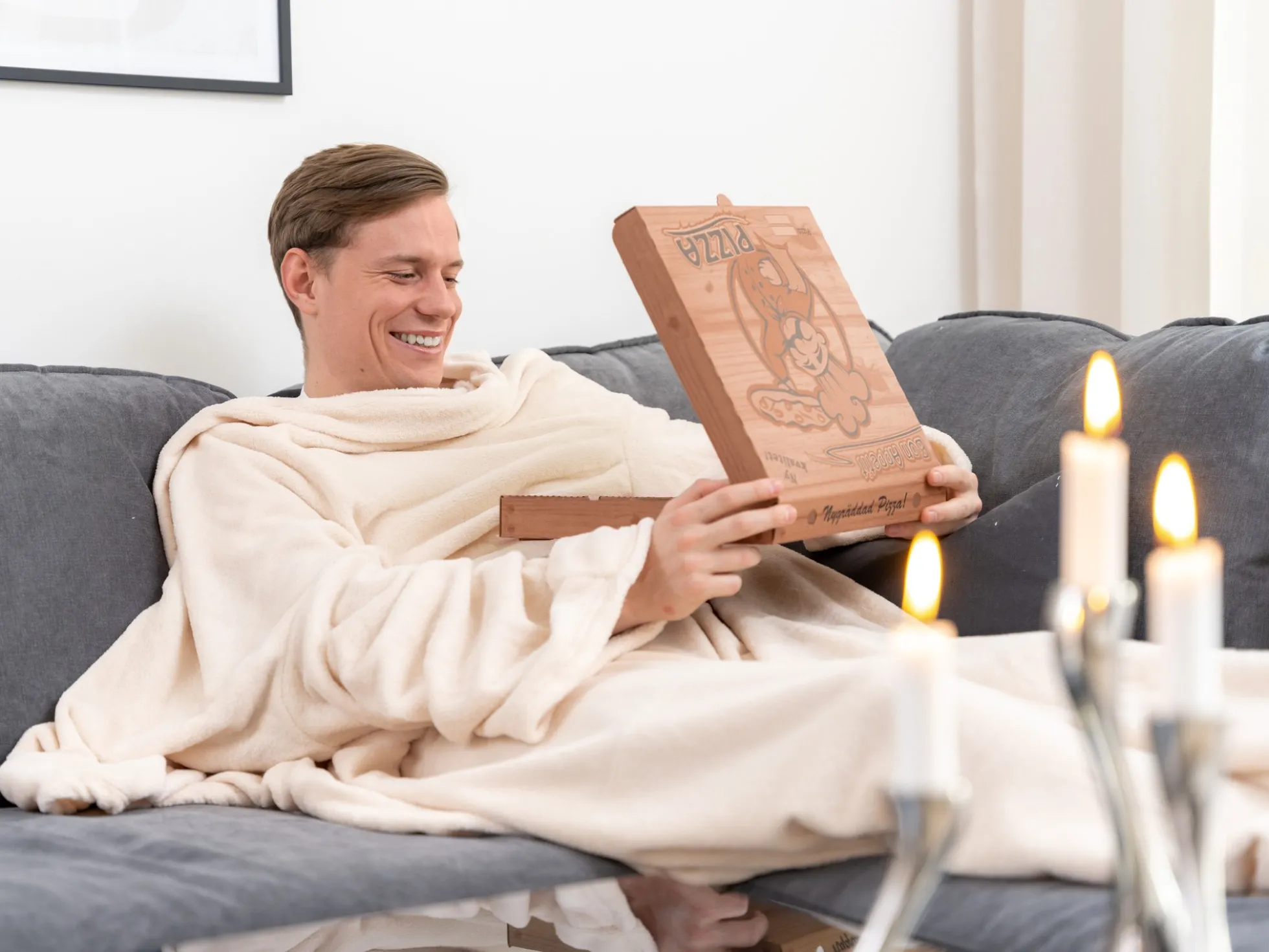 Kuscheldecke mit Ärmeln
