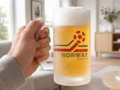 Mattiertes Bierglas mit eigenem Design – Fußball-WM