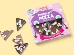 Schokoladenpizza mit Marshmallows