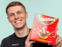 Skittles Oster-Ei