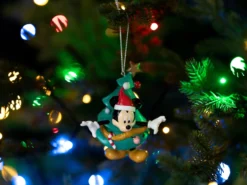 Weihnachtsbaumschmuck Micky Maus im Weihnachtsbaum
