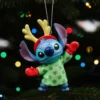 Weihnachtsbaumschmuck Stitch im Pullover