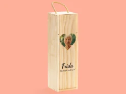 Weinkiste aus Holz mit eigenem Design
