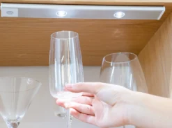 Wiederaufladbare LED-Leuchte mit Bewegungssensor